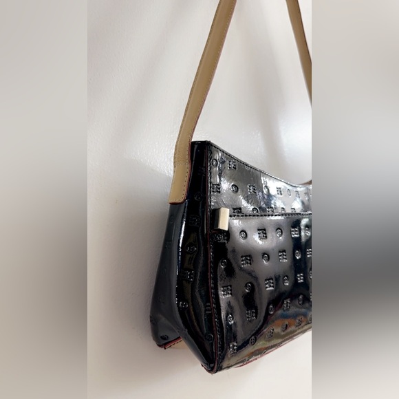 Arcadia Patent Leather Shoulder Bag 10” x 6” Made in Italy!! Gorgeous. - Picture 3 of 10